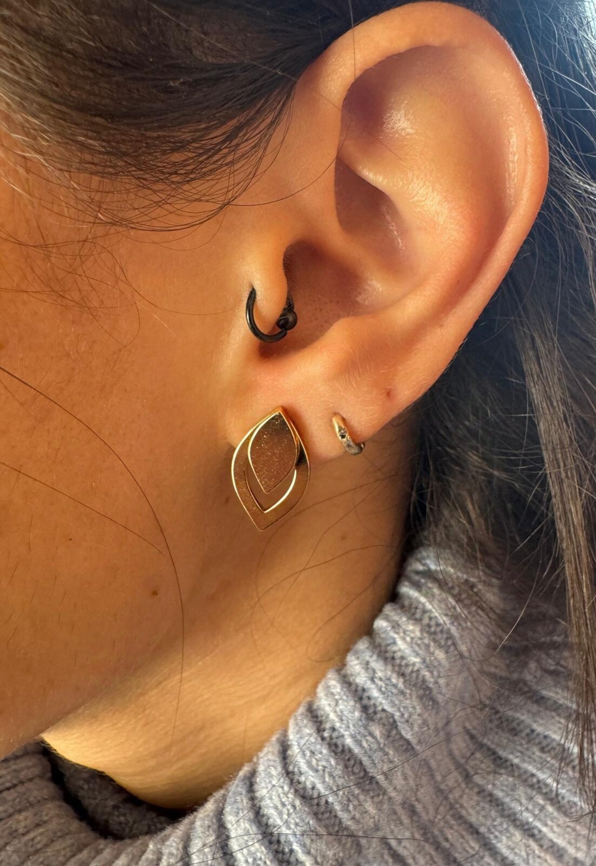 Pendientes doble hoja dorada - 1